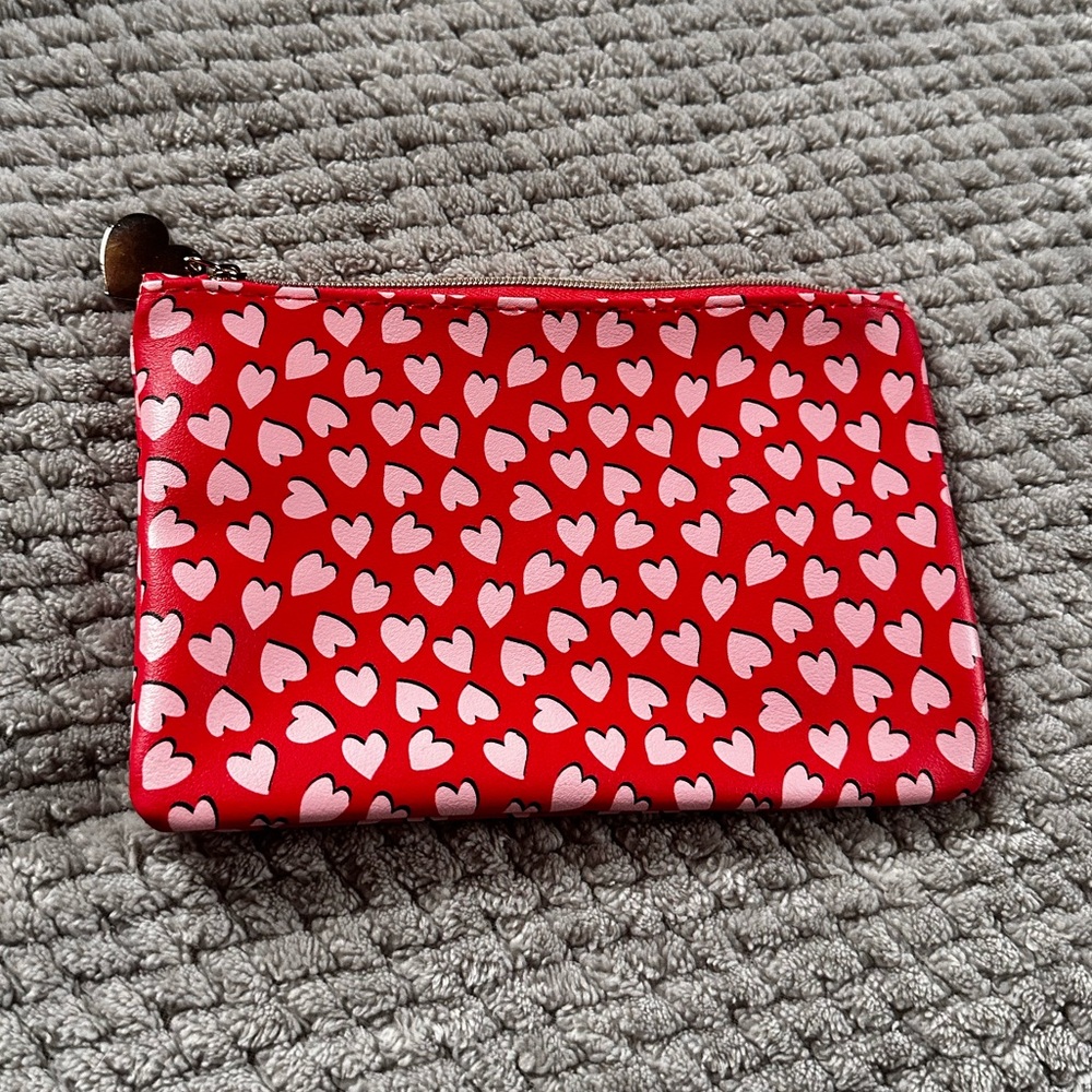 NEW Ipsy Hearts Small Cosmetic Bag Red and Pink